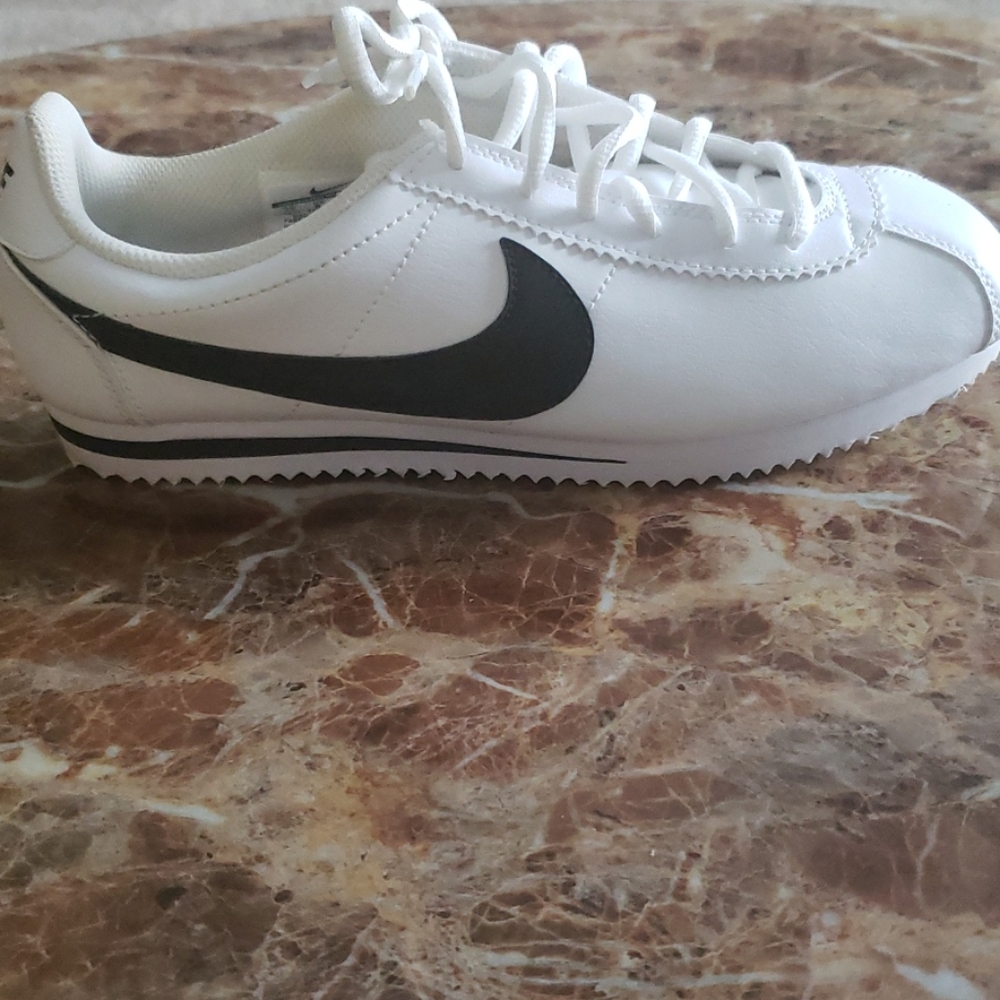 Nike Cortez Sneakers